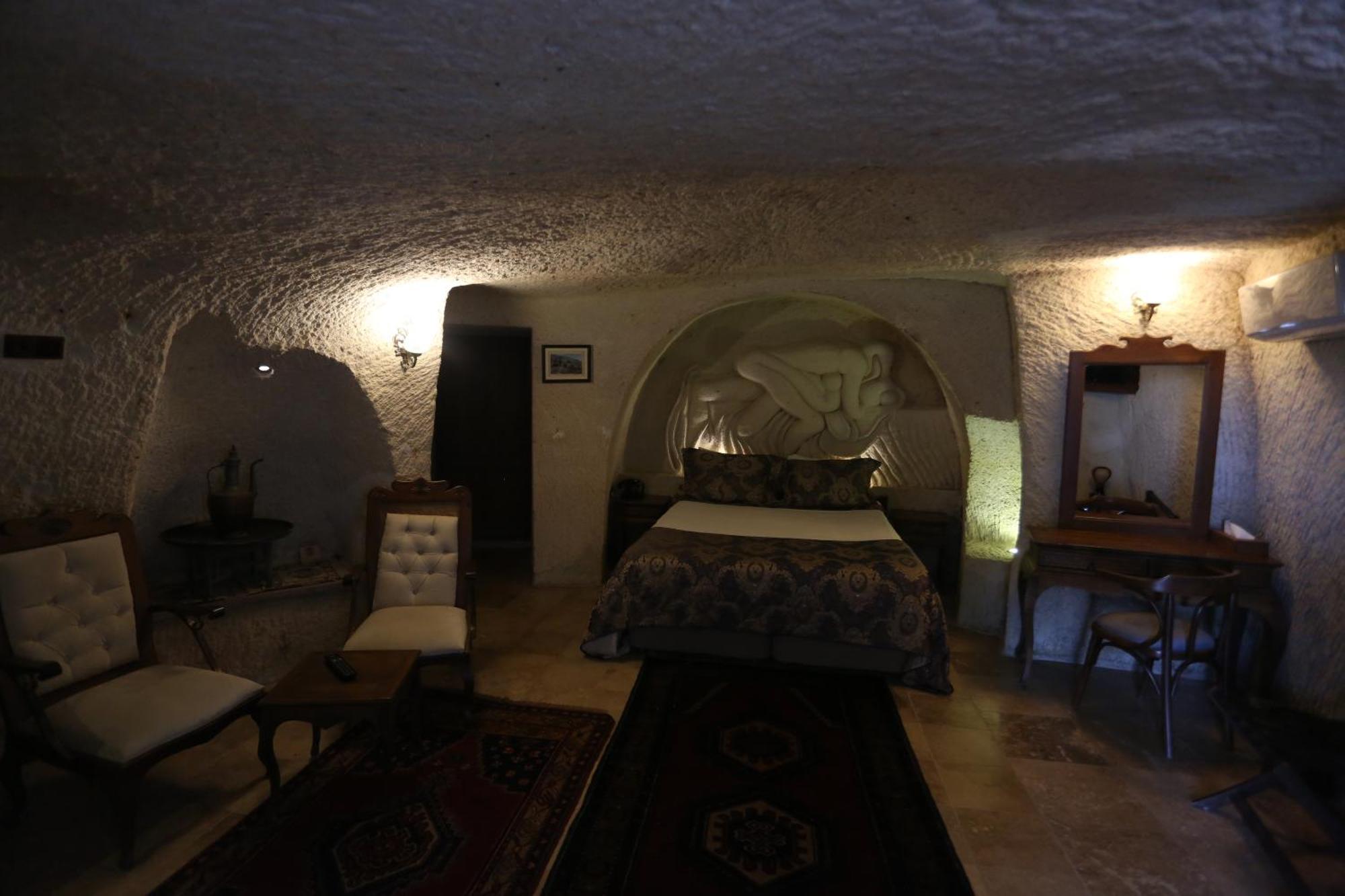 Phocas Cave Suites Гореме Экстерьер фото